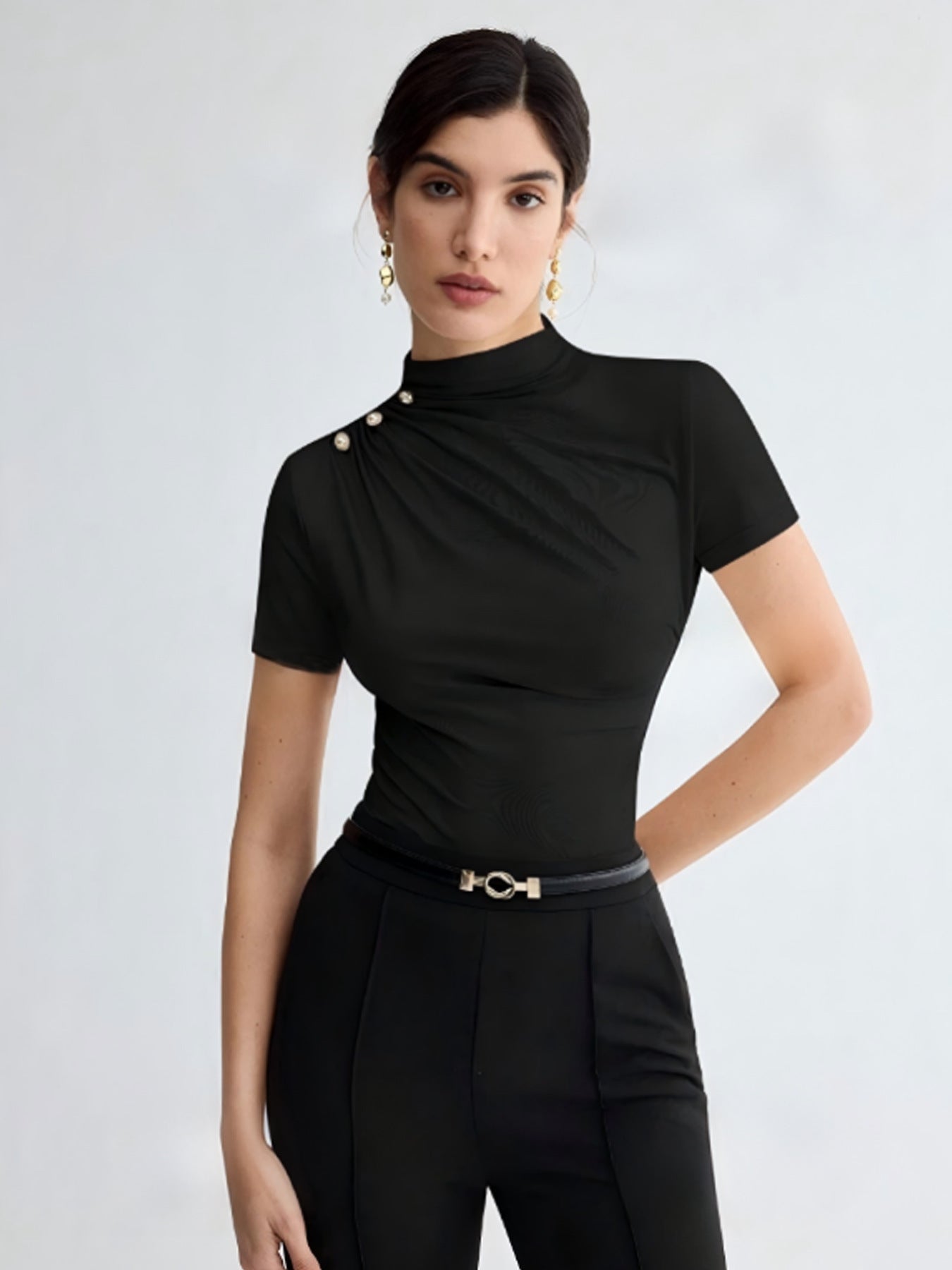 Women's Summer Solid Color Elegant Pleated Short Sleeves T-shirt